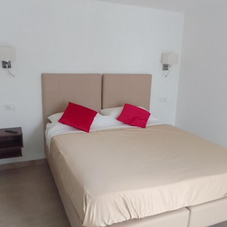 Vinci Residence - Vr Фиумичино Екстериор снимка